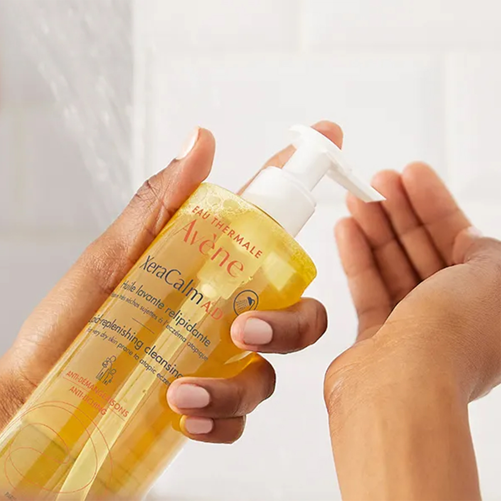 Avene XeraCalm A.D Lipid-Replenishing Cleansing Oil